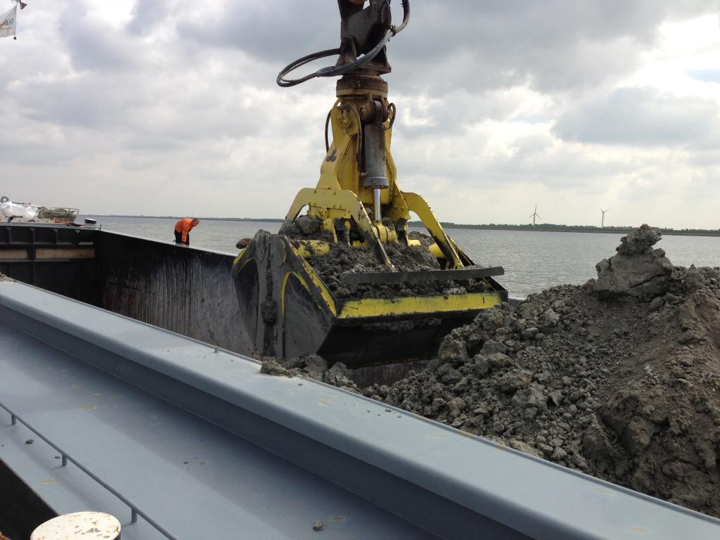 Tweeschalengrijper met rotator
